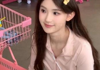 17吃瓜网开新栏目：更新旧看戏，现场扔瓜怎么搞？