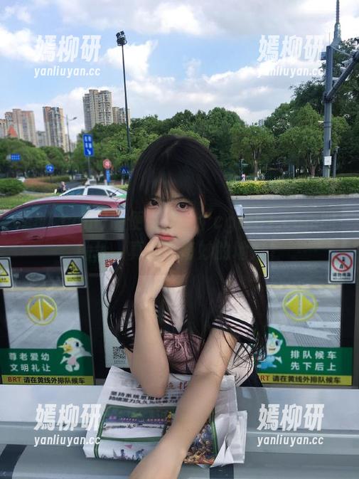 随便点开一个cgw51.com的地址，真是个奇妙的地方。