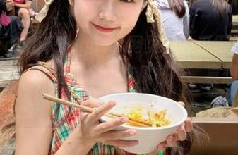 上51cg1.ct网页，种瓜得瓜，不过我这人天生是个“吃瓜机”，真想一次性吃掉所有！