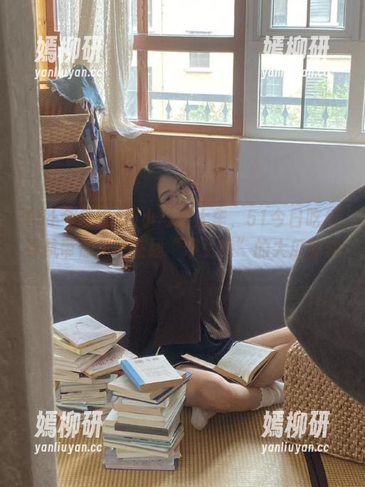小马拉大车，51今日吃瓜导航带你见证在线“带货秀”的大瓜时刻。