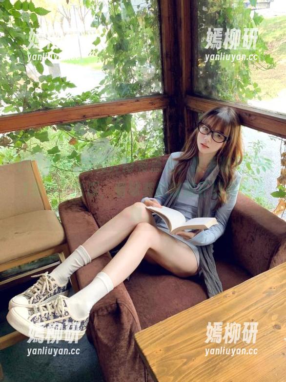 脑洞开得有点大，顺手收藏“91黑料”的瓜，看球赛的时候正好用来消遣。