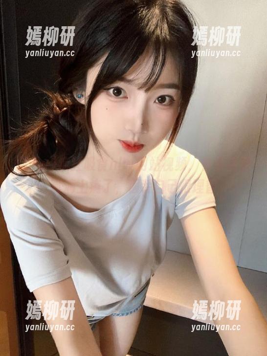 疯狂吸食hlw网站视频，看来我是真滴上瘾了，假装自己很理智