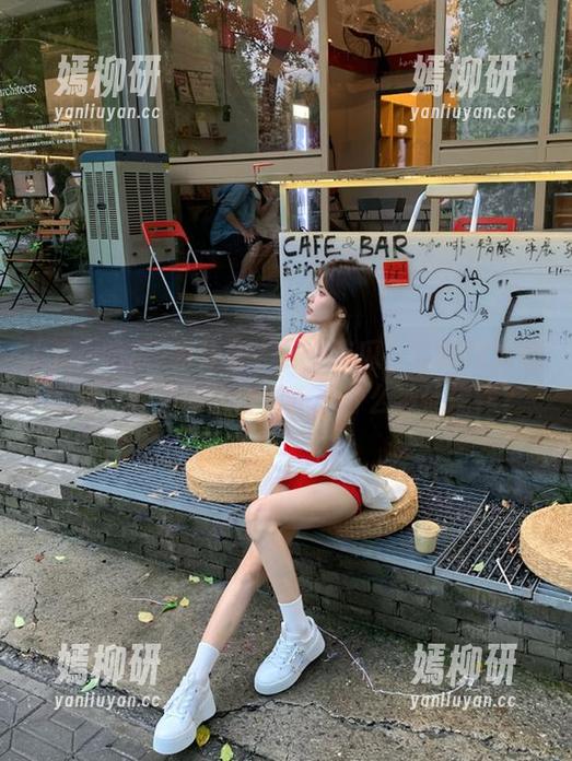 为什么“五一吃瓜”官网网页版给我一种追剧的错觉？是什么神仙操作？