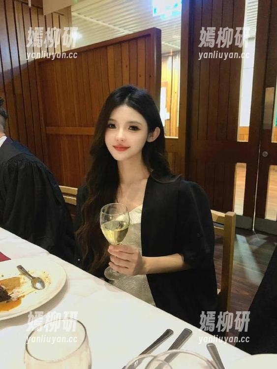 吃瓜91的黑料，观看的时候手里的瓜一不小心就给喷了，够味儿！