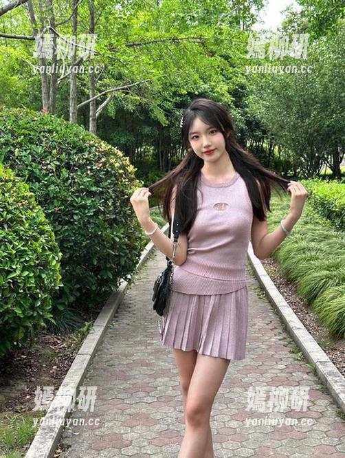 下载“mobi吃瓜91”，有没有你想要的消息？今天也是个无聊的日子