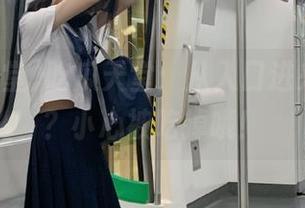 吃瓜天堂：从入口进来，想走？小心被吃掉哦！