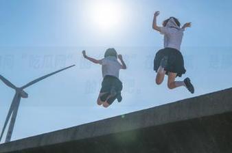 你问“吃瓜网”的“线路”在哪？哦，是那张铺满八卦的地图吧。