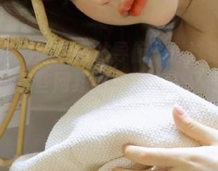 吃瓜网站导航：透过那层薄薄的屏幕，这些网红们真是让人又恨又爱的角色…