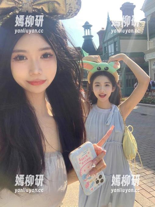 当“吃瓜黑料网页”遇上传送门，一场关于gossip的奇幻之旅开始了！