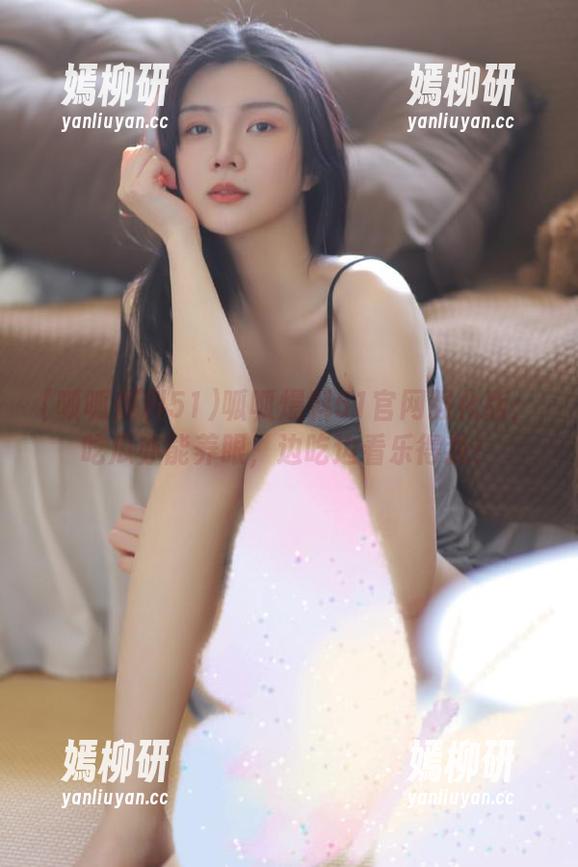 呱呱爆料51官网强化版：吃瓜亦能养眼，边吃边看乐得我！
