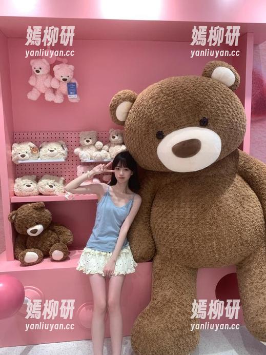 我在‘我要吃瓜网’发布秘密：你和瓜的距离只有一根网线！