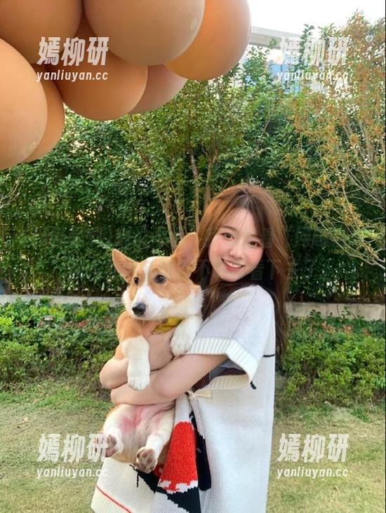 别说不怕，我已经看“网曝黑料”发布的内容惊得不敢再看下去了。