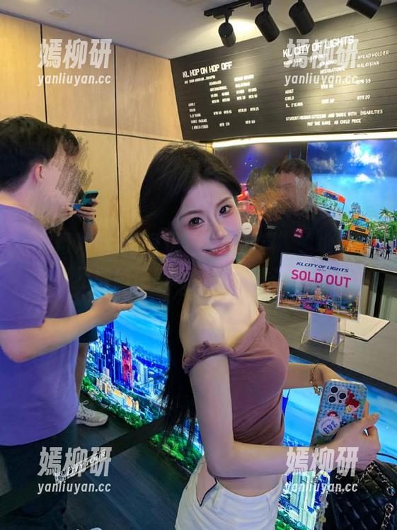 毕竟是“黑哥冲料”，地址能不能随便串啊，找得我头疼！