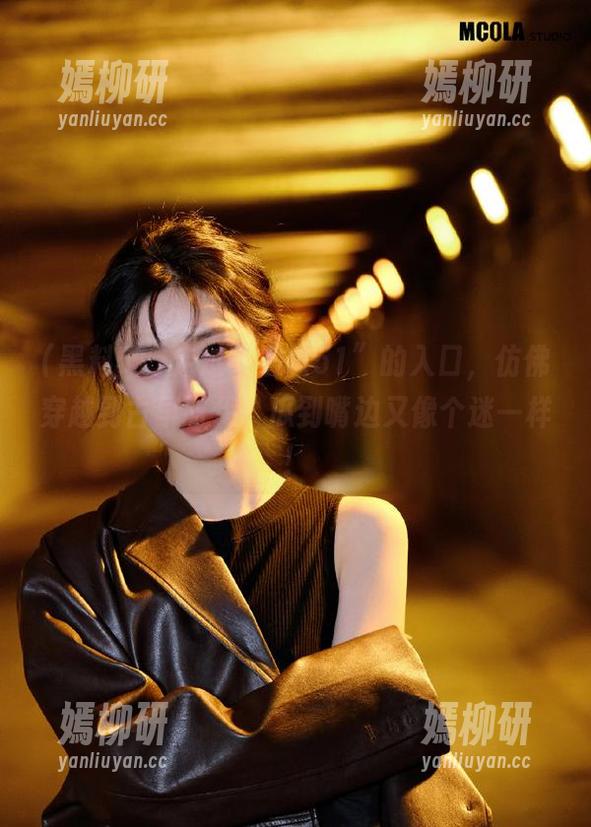 走过“黑料51”的入口，仿佛穿越到古早时代，瓜到嘴边又像个迷一样！