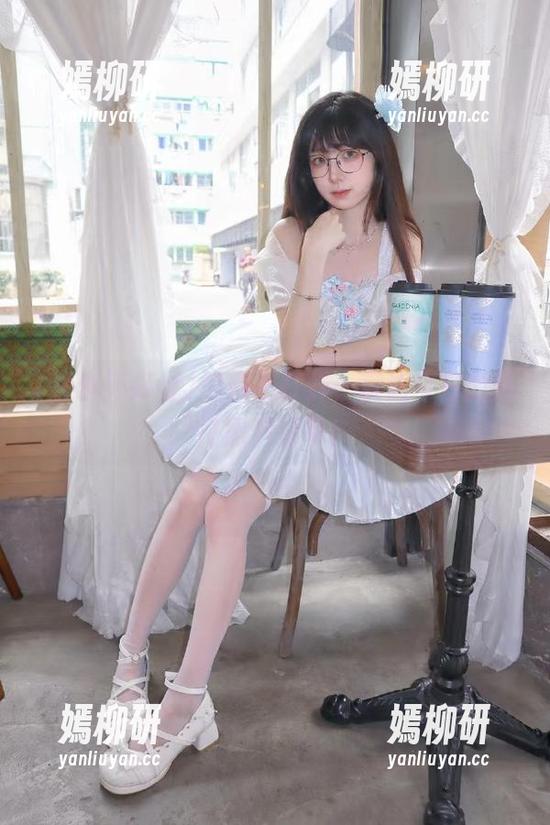 黑料不打烊，直达今日的热门黑料清单！