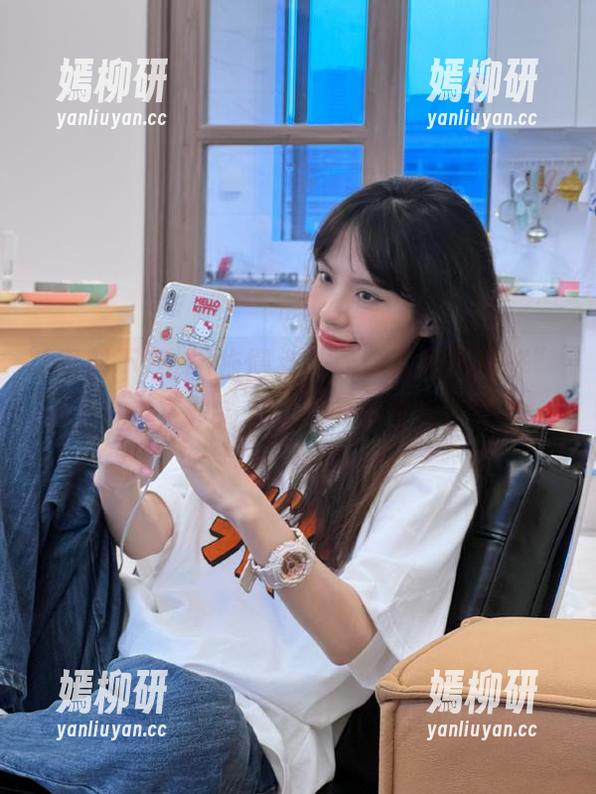 黑料不打烊 拖慢点儿,“黑料不打烊”卡了,反正我永不迷路,享受这份宁静。
