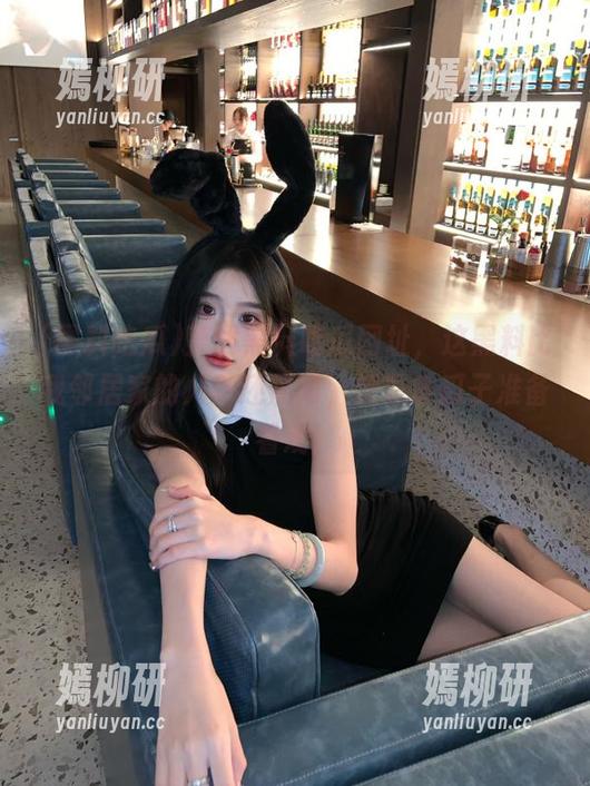 直达黑料吃瓜网址，这黑料比我邻居家的八卦还热闹，赶紧拿瓜子准备看戏！