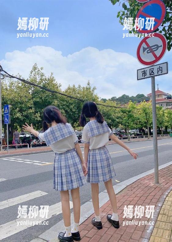 黑料吃瓜网 听说黑料吃瓜网有了新地址,必须下载一下,心里痒痒的!