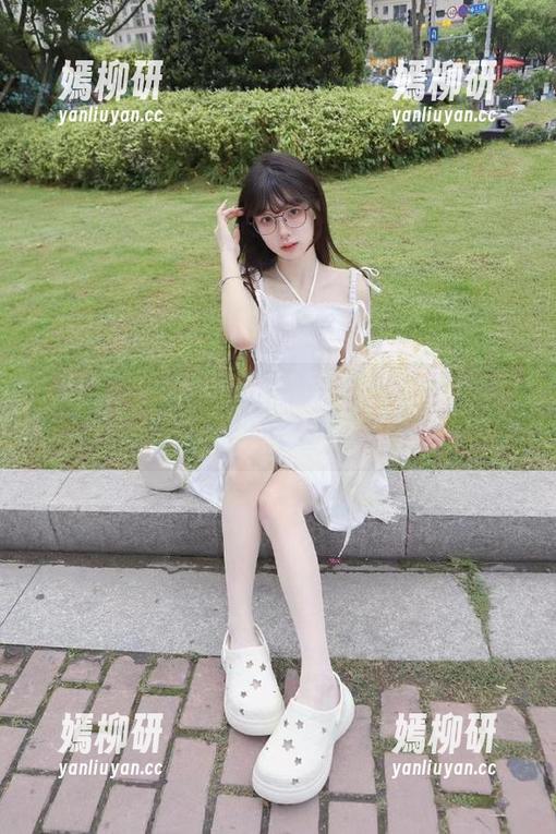 永久折叠的黑料正能量zzzttt传送门，一言不合就穿越！