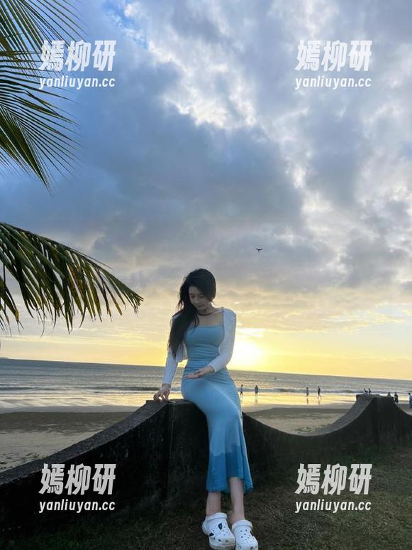 这波操作我也看懵了，黑料正能量传送门在最新域名里竟然玩了个大花样
