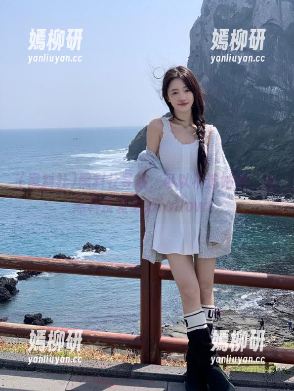 黑料社导航：可以不追姑娘，但黑料反差必须follow！
