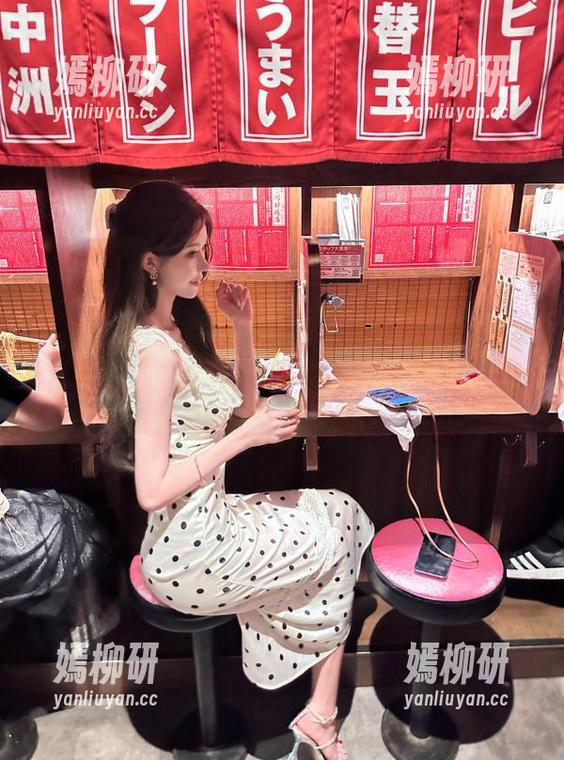 直达搜索黑料的新方式？黑料社区不止于此，瓜儿随你来！