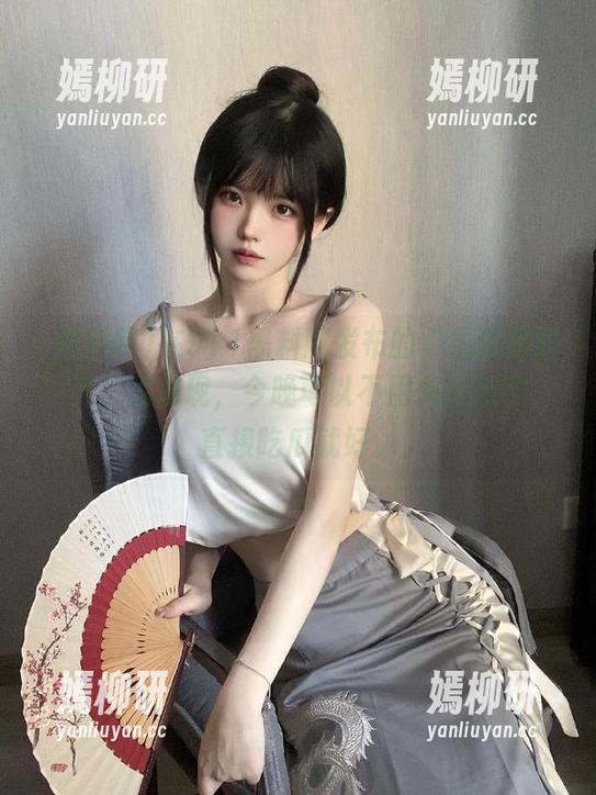 在911黑料网发布的“重磅黑料”下，我发现，今晚可以不用想别的了，直接吃瓜就好。